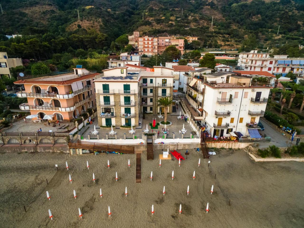 Acciaroli Vacanze Residence Экстерьер фото